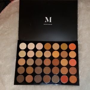 Morphe eyeshadow